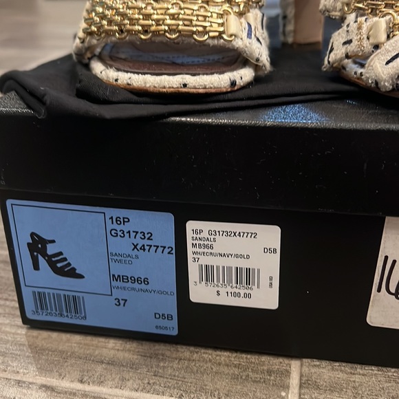 Stunning Chanel Tweed Sandals ❤️ - Picture 4 of 6